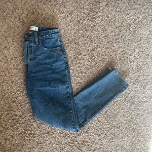 Abercrombie Curve love high rise skinny jeans